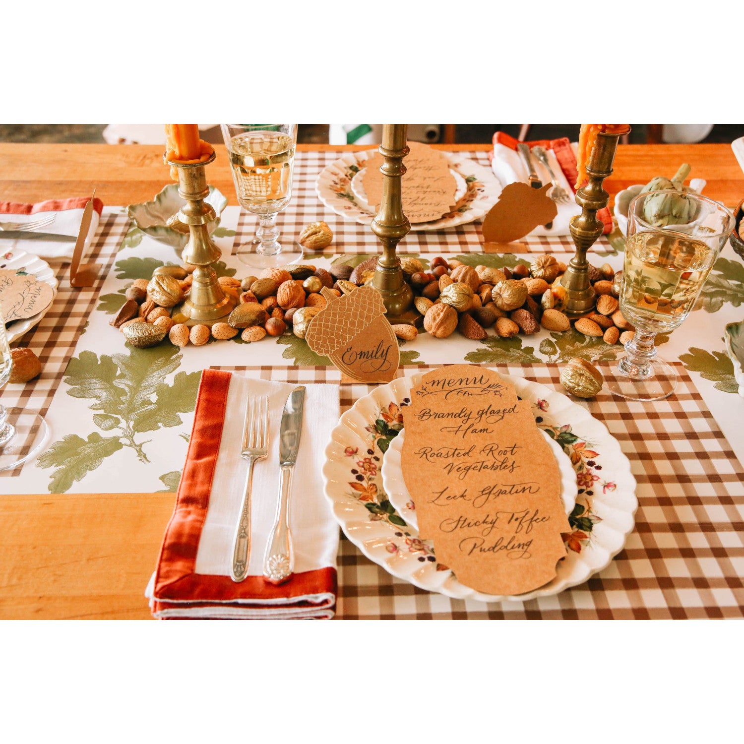 Personalized Acorn Place Card Holders for Weddings, Parties & Events - Elegant Table Setting Decor