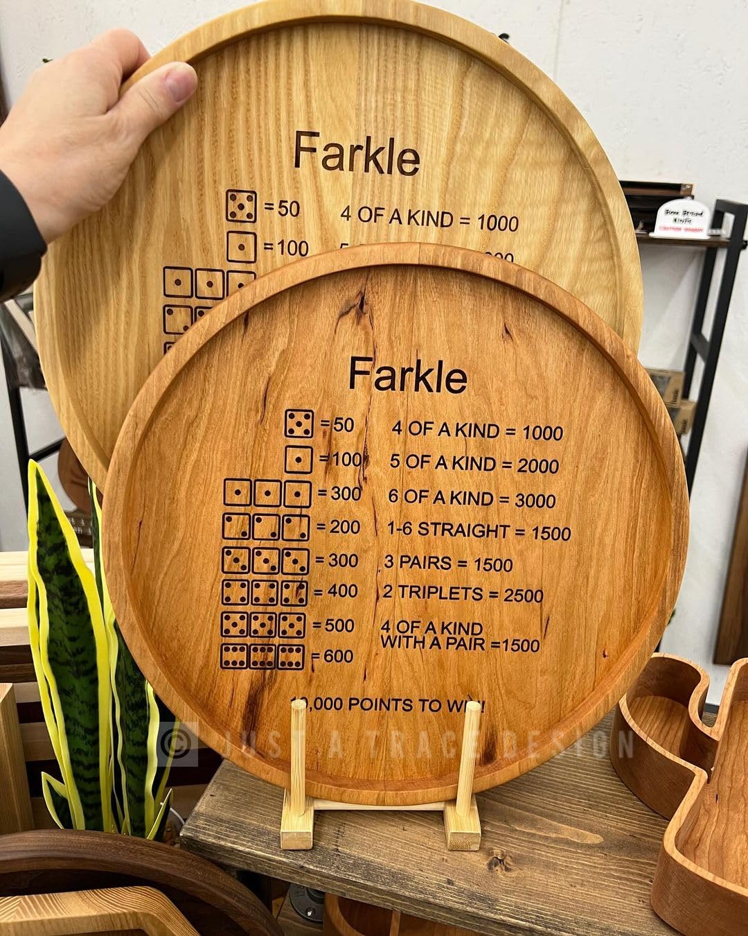 Premium Farkle Dice Game Set with Wooden Tray & Scoreboard - 12 Pearl Dice, Dry Erase Marker - Classic Family Board Game for Adults & Kids - Perfect for Camping Trips, Game Nights & Holiday Gatherings (14 Inch)