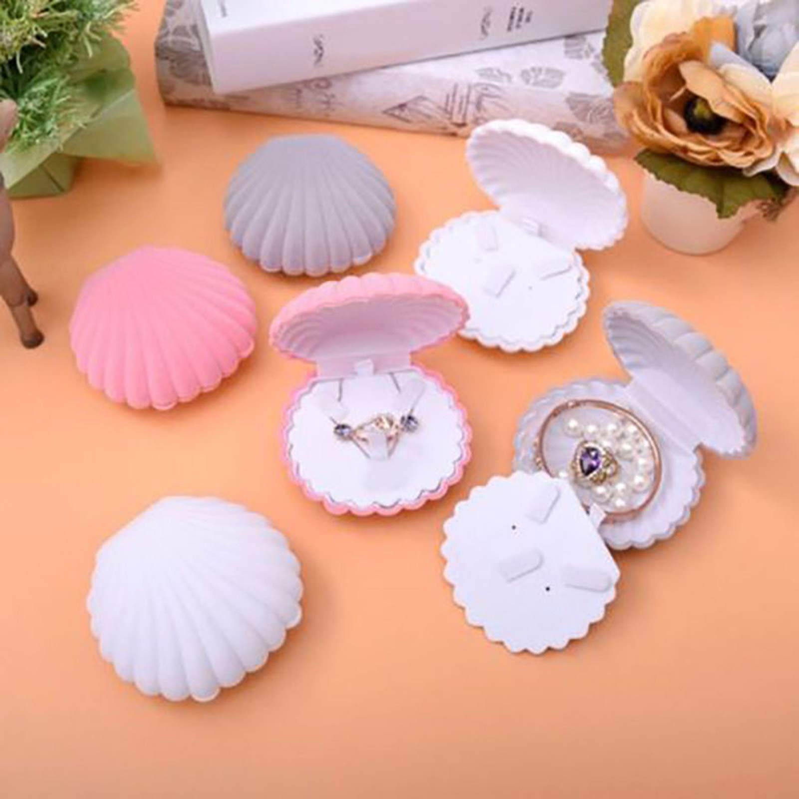 Fashionable Velvet Jewelry Storage Box for Necklaces, Earrings, Rings & Watches - Shell-Shaped Design with Lid - Perfect Gift for Birthdays, Valentine's Day (Pink, One Size) - Ideal for Travel, Home Organization & Jewelry Protection