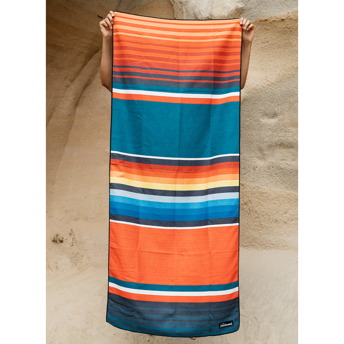 Adventure Towel Sarape - Lightweight, Quick-Dry & Versatile Travel Blanket for Camping, Beach, Picnics & Outdoor Activities