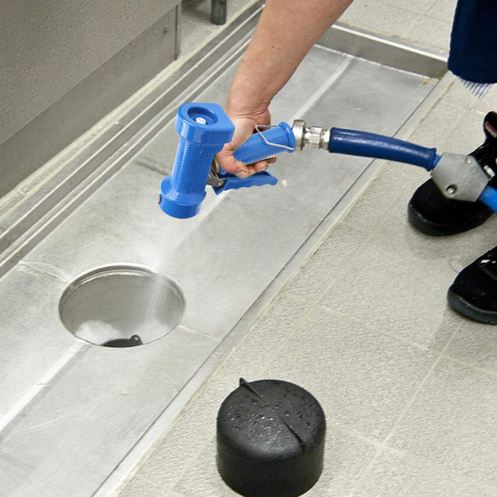 Omabeta Blue Spray Head Water Spray Nozzle - Durable Plant Watering Tool for Gardens, Walkways, and Outdoor Cleaning