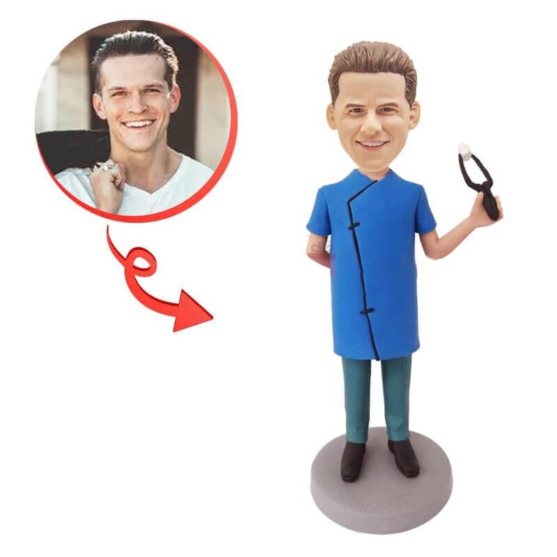 Custom Dentist Bobblehead with Tooth Extraction Forceps - Fun Office Decor & Dental Humor Gift for Dentists
