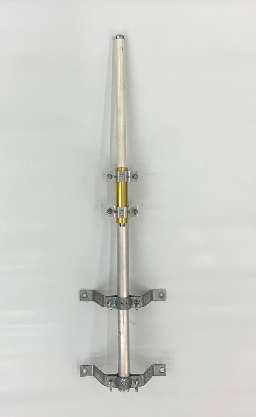 Laird FG4500 UHF Base Antenna with Building Mount Kit - High Gain Omnidirectional Antenna for Commercial & Industrial Communication Systems - Perfect for Warehouse, Factory, and Office Building Installations