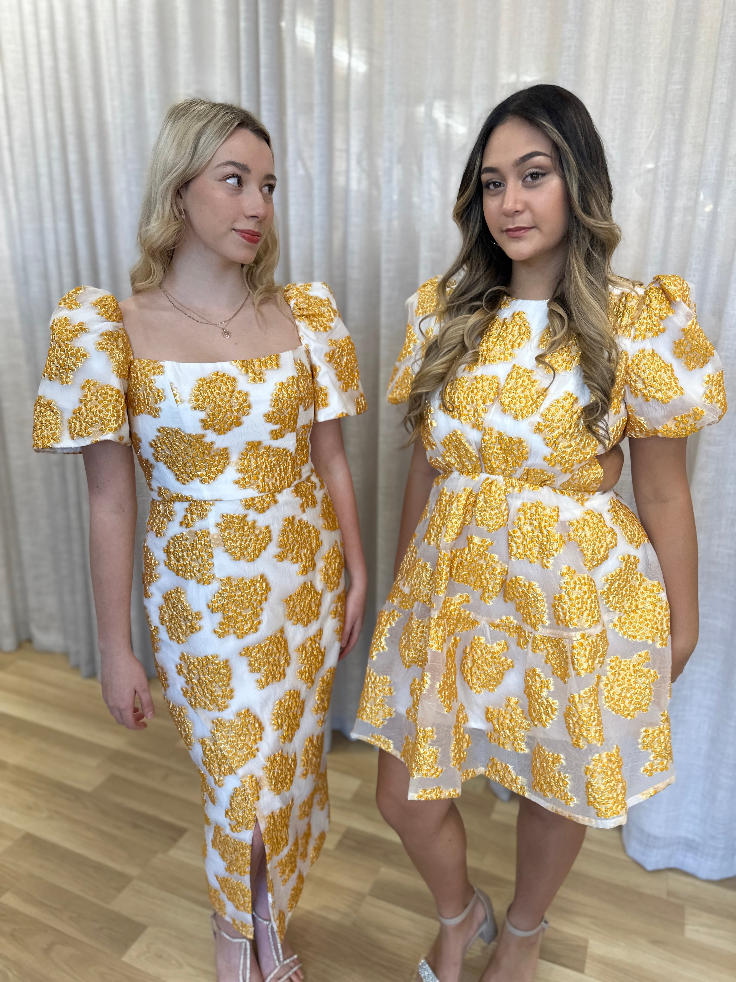 Roselle Cut Out Puff Mini Dress - Floral Summer Party Cocktail Dress for Women | Perfect for Beach Vacations, Date Nights & Outdoor Weddings