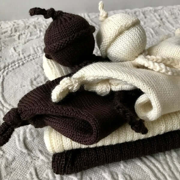 Soft Baby Comforter & Vest Set - Cozy 2-Piece Outfit for Newborns & Infants - Perfect for Naptime, Bedtime & Photo Shoots
