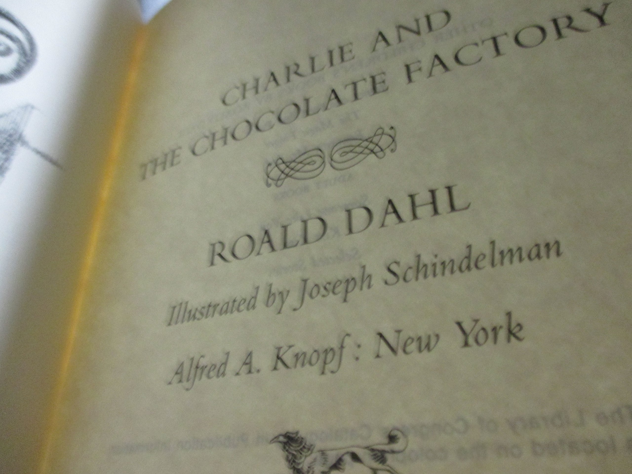 Charlie and the Chocolate Factory Book - Classic Children's Novel by Roald Dahl | Perfect for Kids' Bedtime Reading & Classroom Storytime