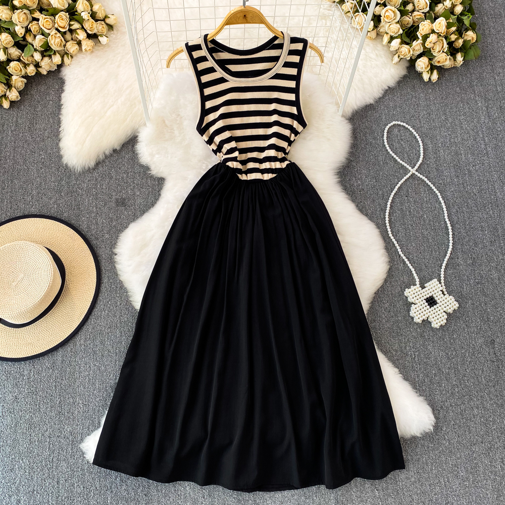 French Retro Striped Knit A-Line Dress with Round Neck - Vintage Style Vest Skirt for Women | Perfect for Casual Outings, Date Nights & Office Wear