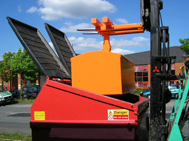 ISC Forklift Skip Compactor - Heavy-Duty Waste Management Solution for Warehouses & Industrial Facilities