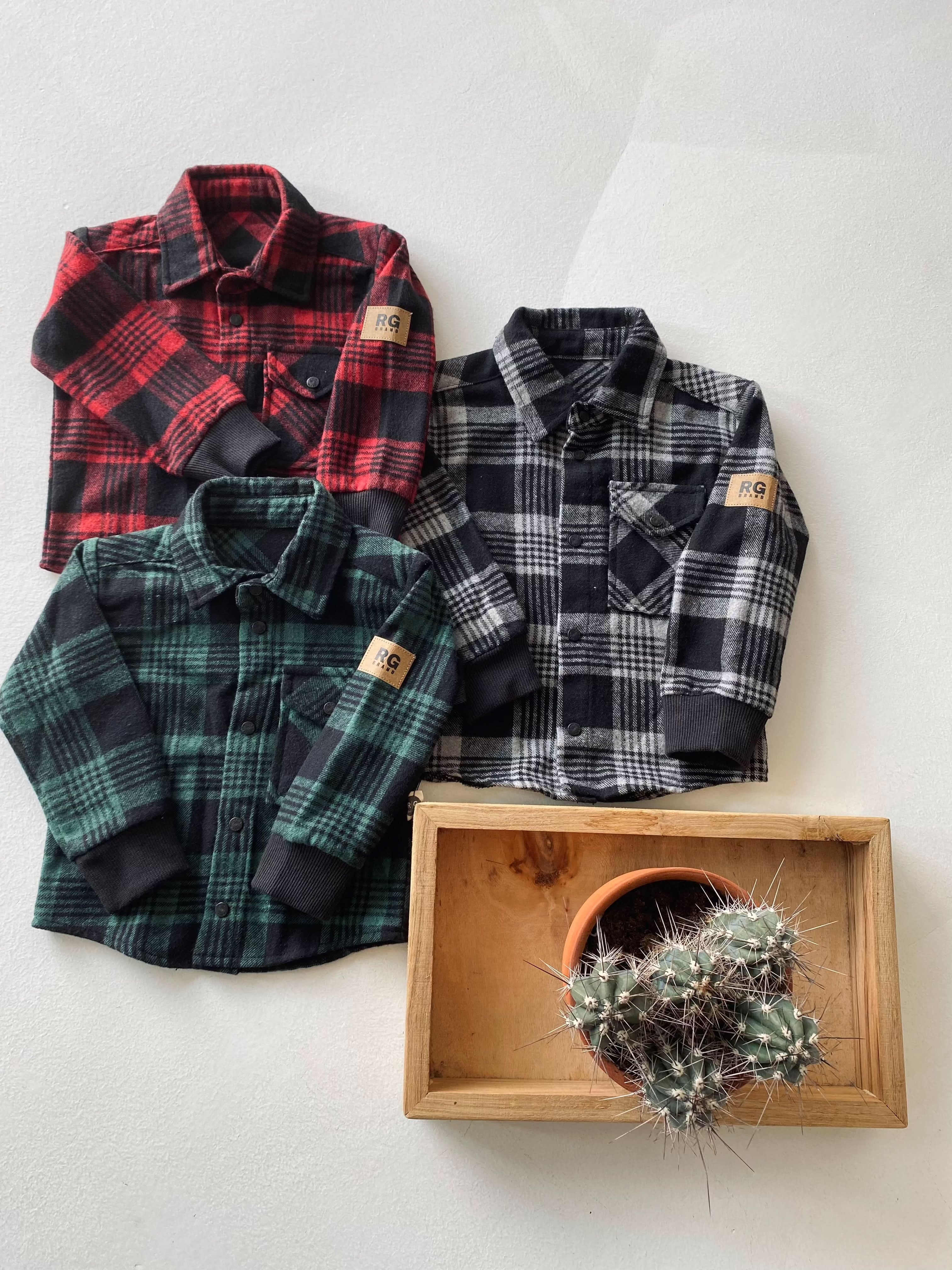 Bebek Jaglon Detailed Lumberjack Shirt for Men - Stylish Flannel Shirt for Outdoor Camping and Casual Wear