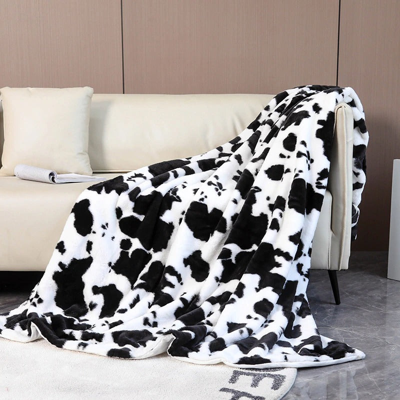 Soft and Cozy Cow Print Fluffy Blanket - Warm Plush Throw for Bed, Couch, and Home Decor - Perfect for Gifts, Nursery, and Farmhouse Style