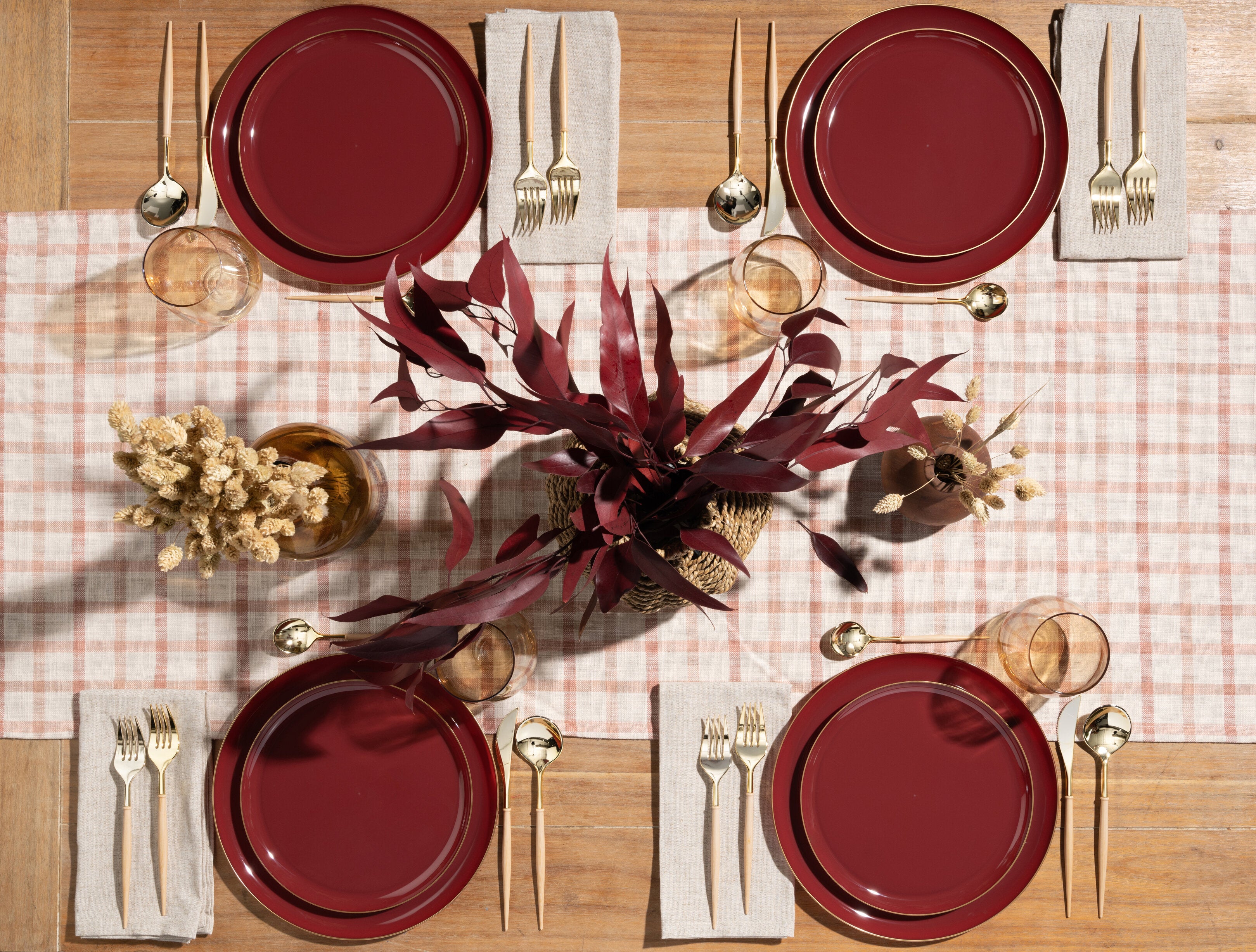 Premium Cranberry & Gold Round Plastic Plates - Elegant Disposable Dinnerware Set of 10 for Parties, Weddings & Special Events