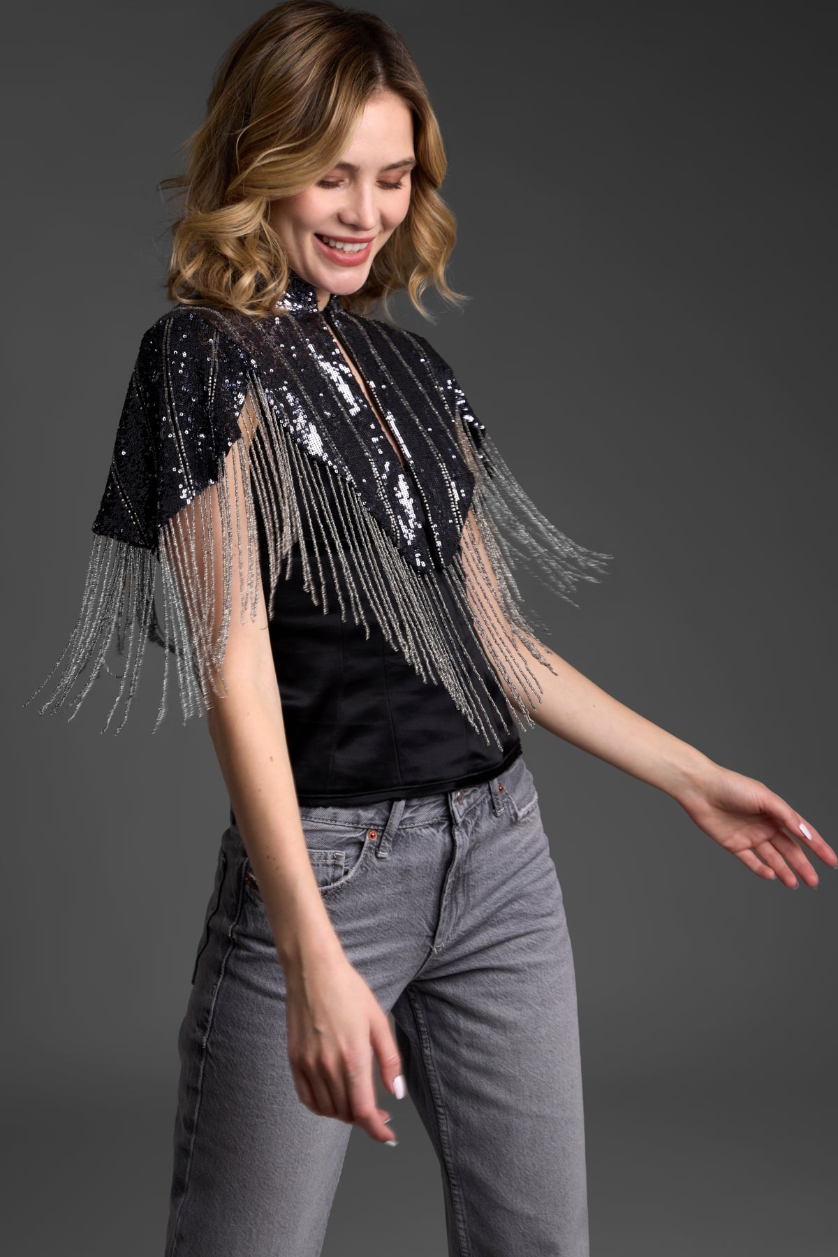 Elegant Beaded Fringe Sequin Capelet Shawl for Women - Perfect for Evening Parties, Weddings & Special Occasions