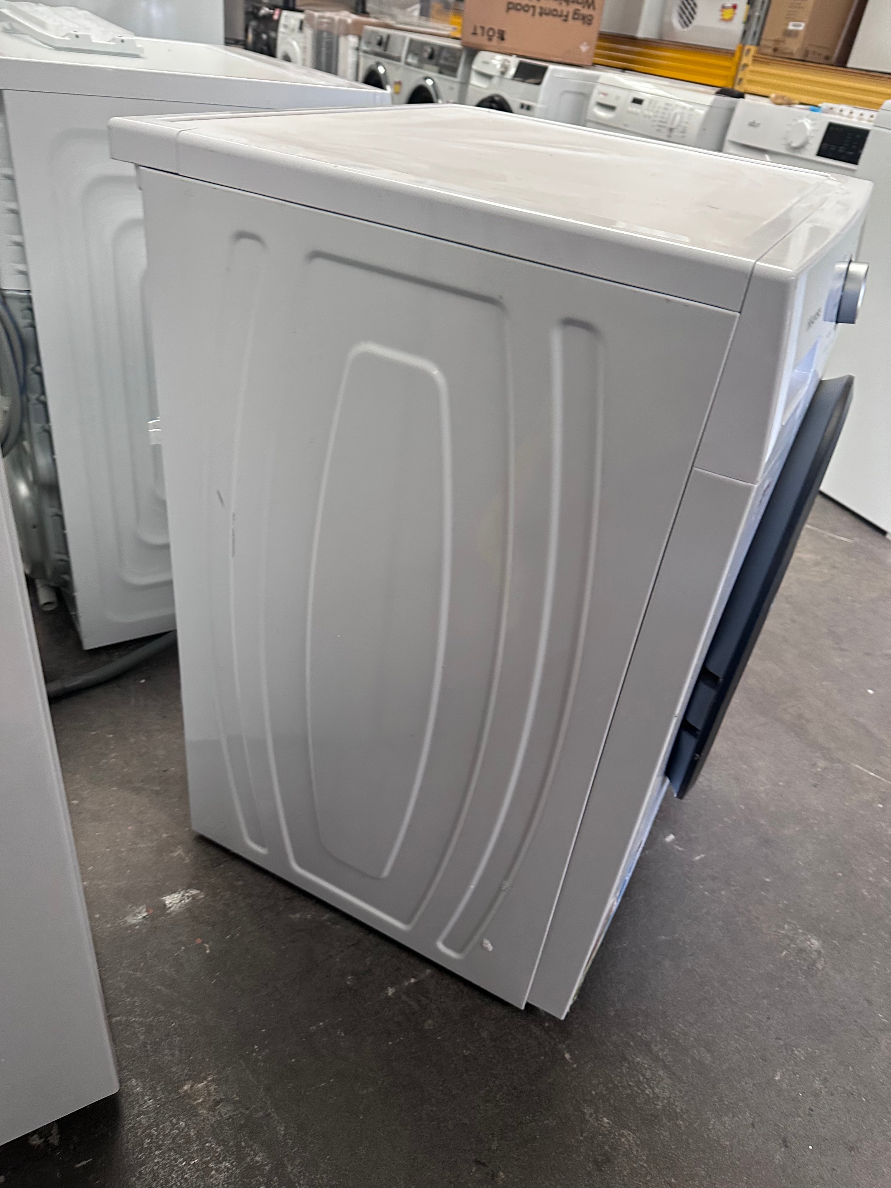 Hisense 8kg Front Load Washing Machine - Energy Efficient, Quiet Operation [Certified Refurbished] - Perfect for Apartments & Small Laundry Rooms