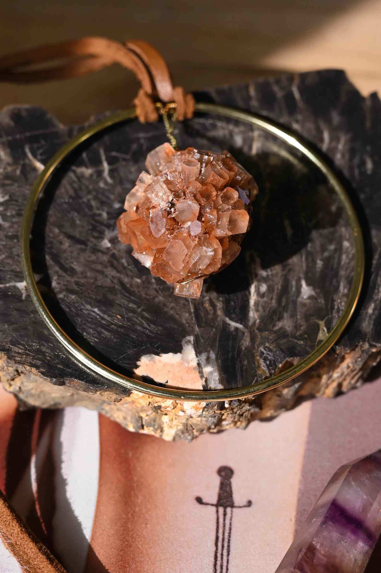 Natural Aragonite Hanging Stone for Grounding & Energy Healing - Perfect for Meditation, Yoga & Home Decor