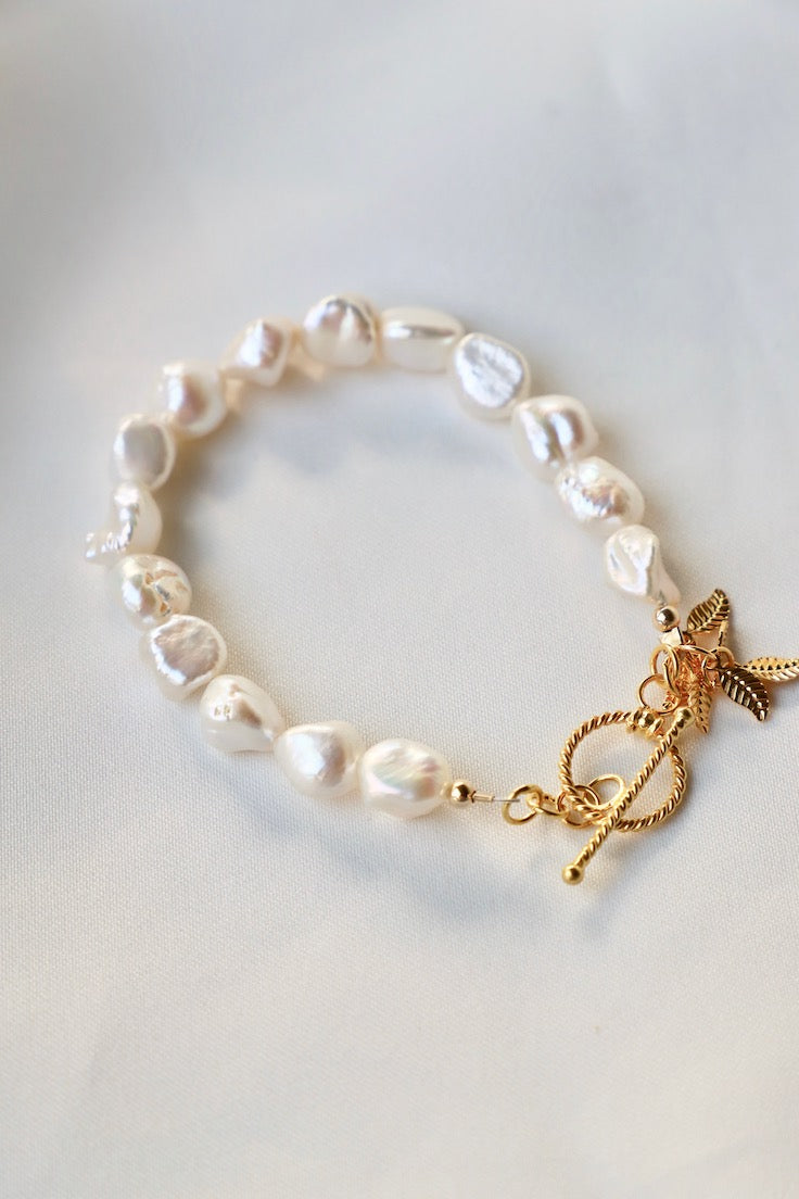 Keshi Nugget Pearl Bracelet - Elegant Natural Pearl Jewelry for Women - Perfect for Weddings, Parties & Everyday Wear