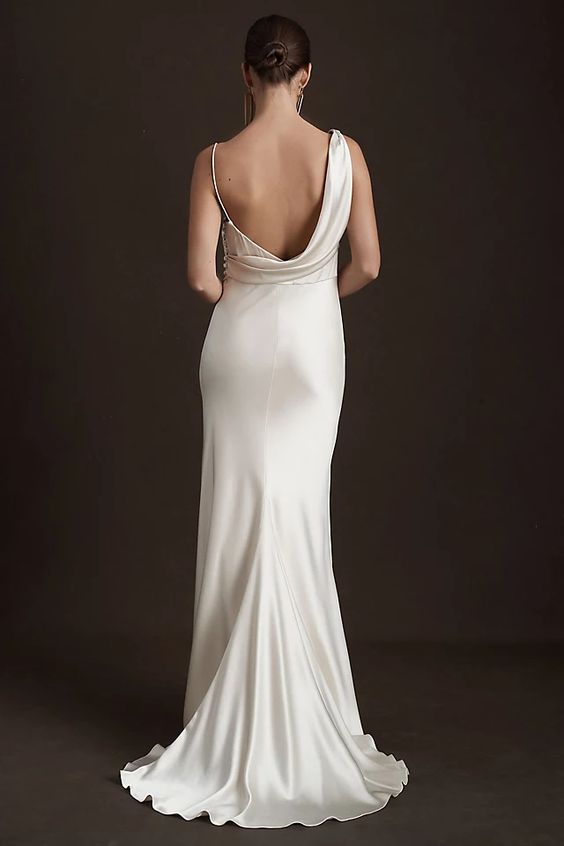 Watters Mirall Gown - Elegant Formal Evening Dress for Weddings, Prom & Special Occasions | Plus Size Options Available