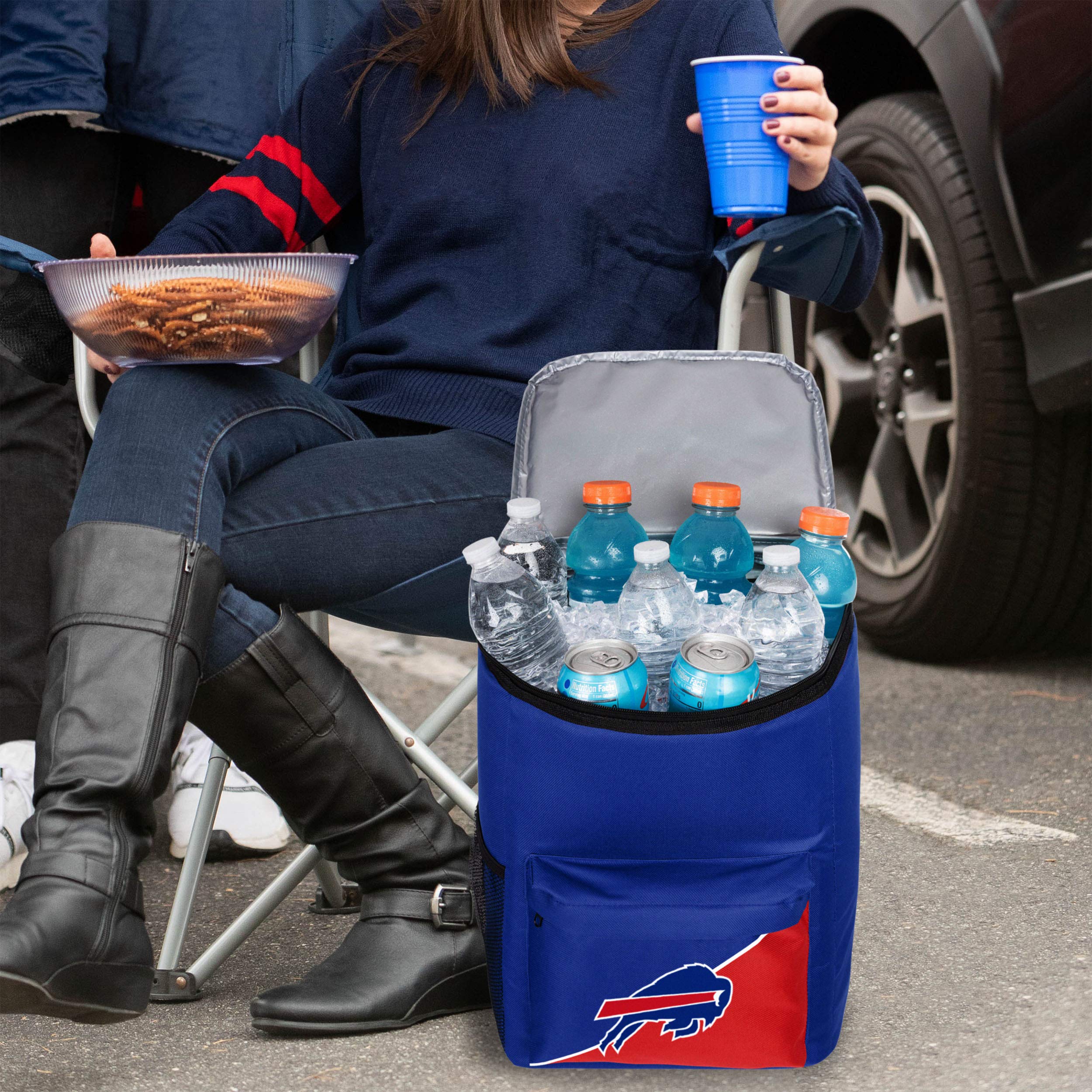 FOCO NFL Team Logo Insulated Cooler Backpack - Leak-Proof, 18 Can Capacity for Tailgating, Camping & Outdoor Adventures