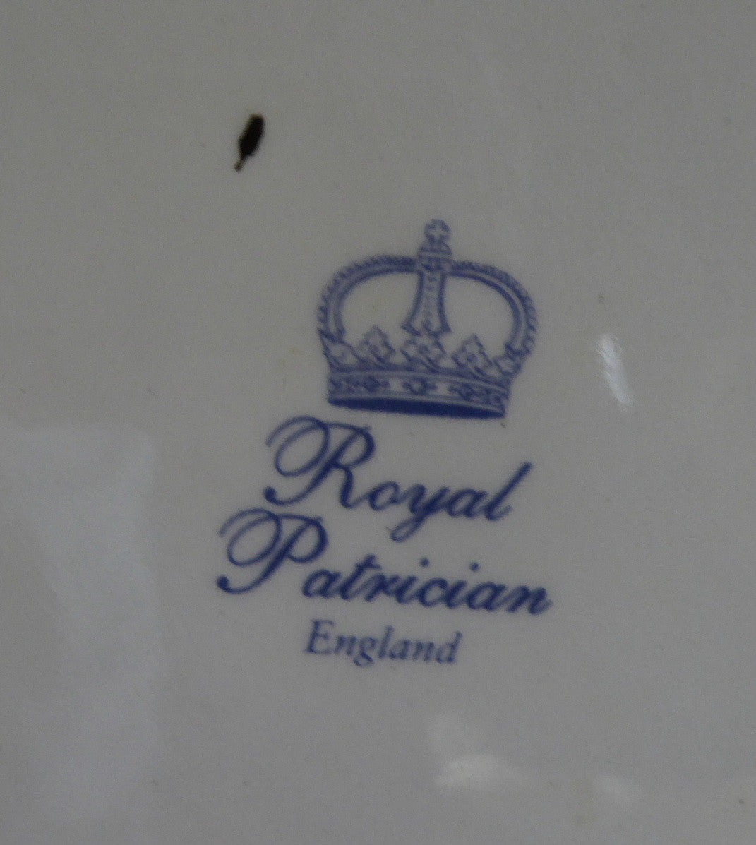 Large English Bone China Teapot - Olympian Rose Royal Patrician Design (8 Cups Capacity) | Elegant Floral Tea Set for Afternoon Tea & Home Decor