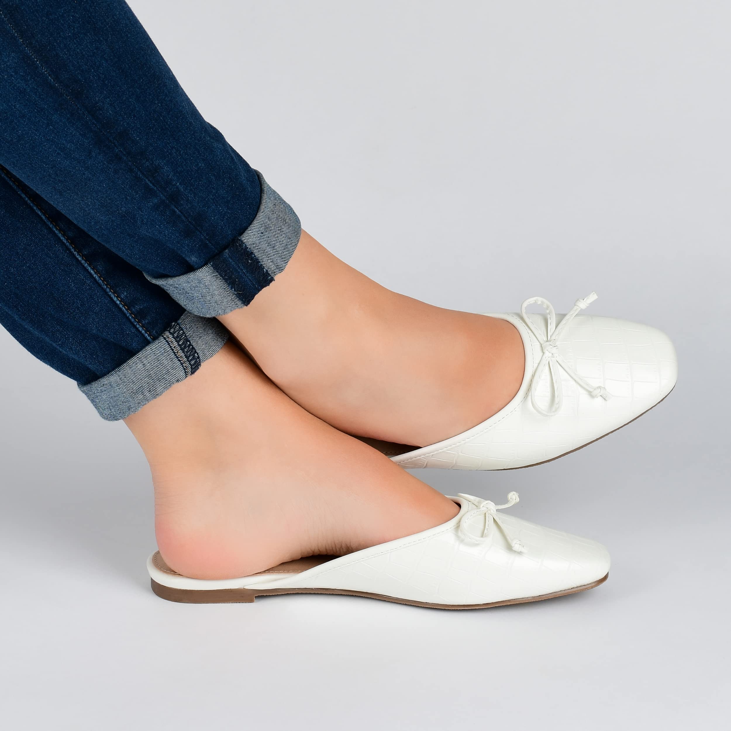 Journee Collection Women's Comfortable Ballet Flats - Lightweight Slip-On Shoes for Work, Travel & Everyday Wear