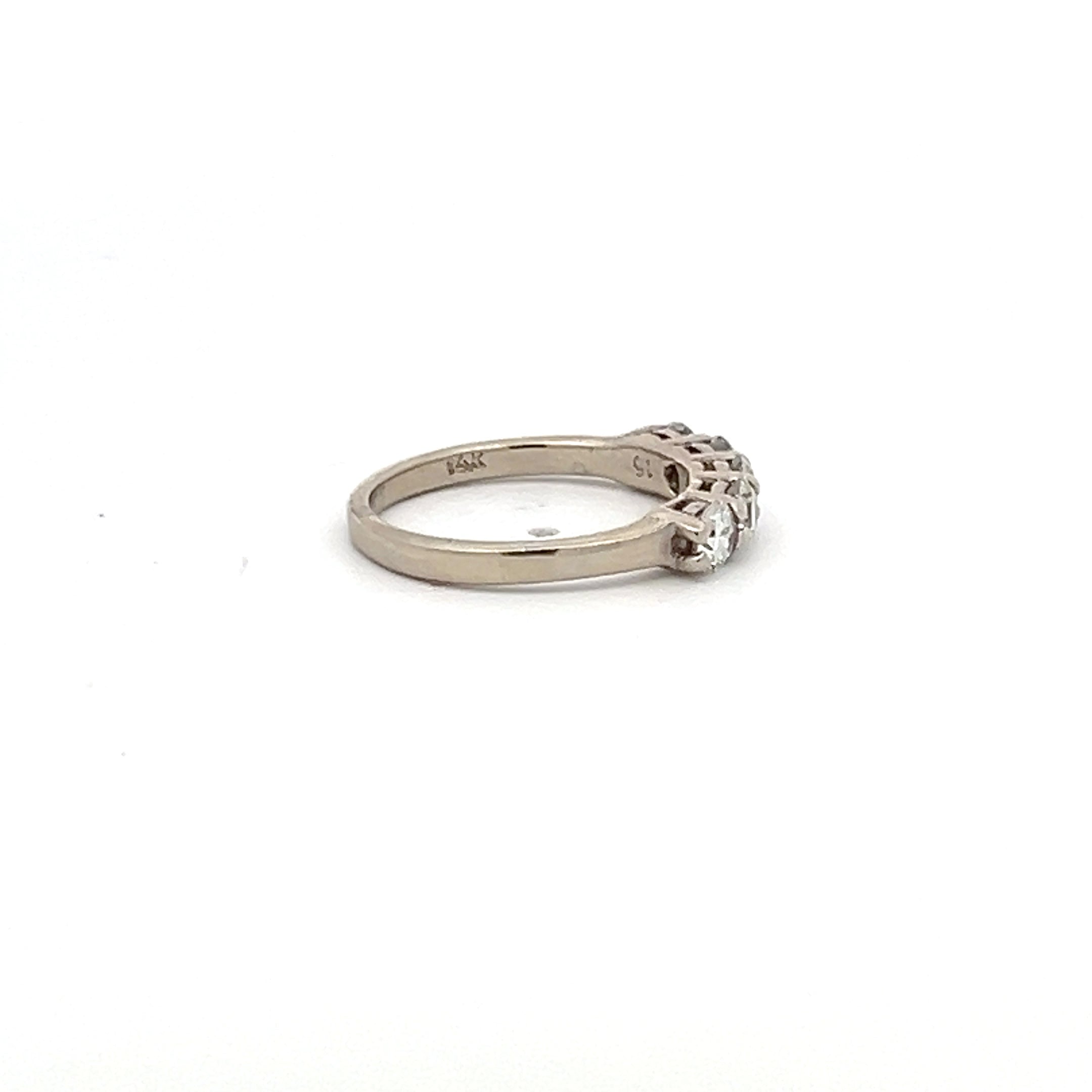 0.80 Carat Round Brilliant H SI1 Diamond Engagement Ring in 14K White Gold - Perfect for Proposals, Weddings & Anniversary Gifts