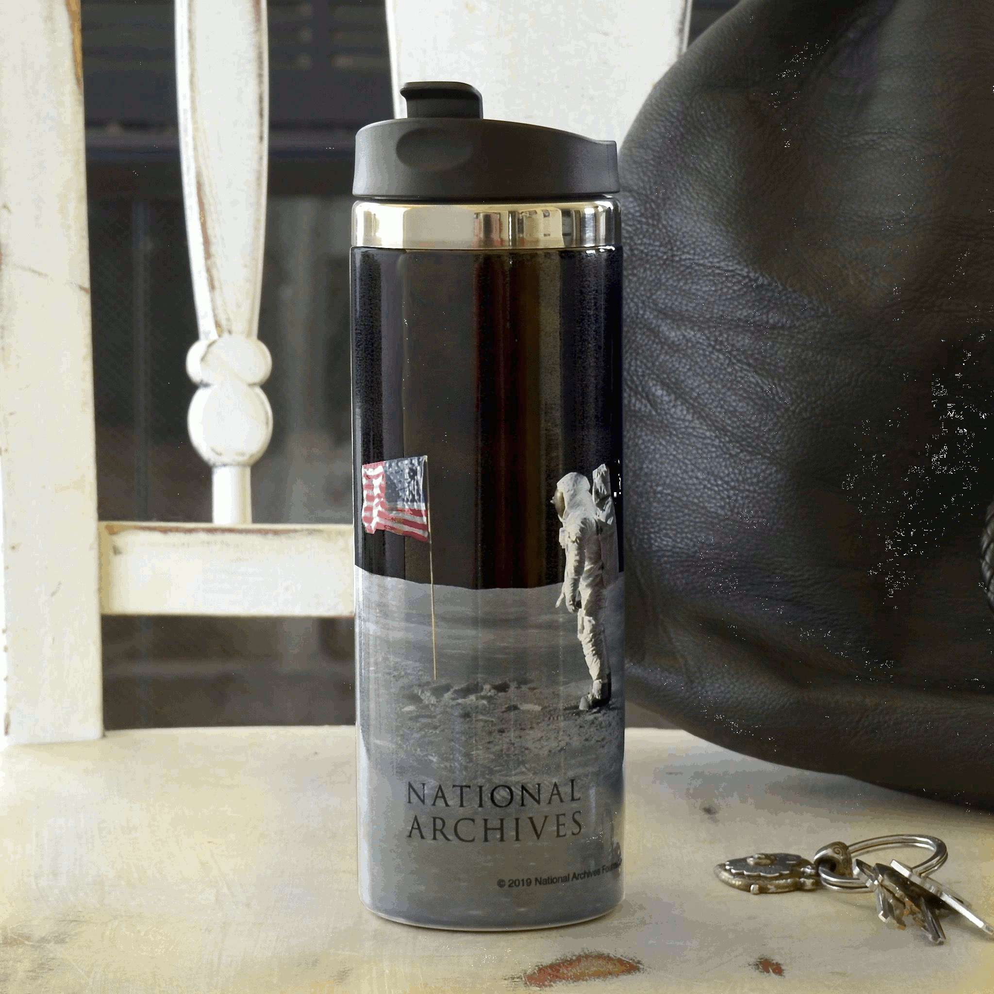 Apollo 11 Insulated Travel Mug - NASA Space-Themed Stainless Steel Coffee Cup for Hot & Cold Drinks - Perfect for Commuting, Camping & Office Use