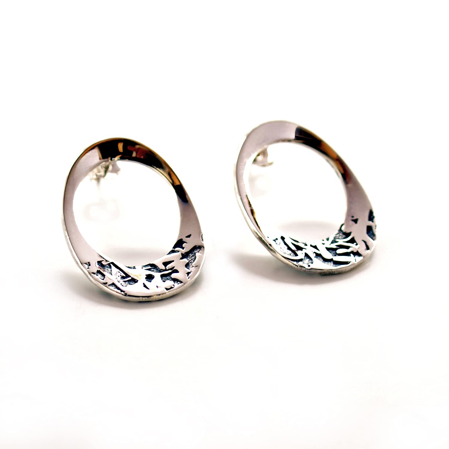Styling Oval Sterling Silver Earrings for Women - Elegant & Hypoallergenic Jewelry for Everyday Wear & Special Occasions