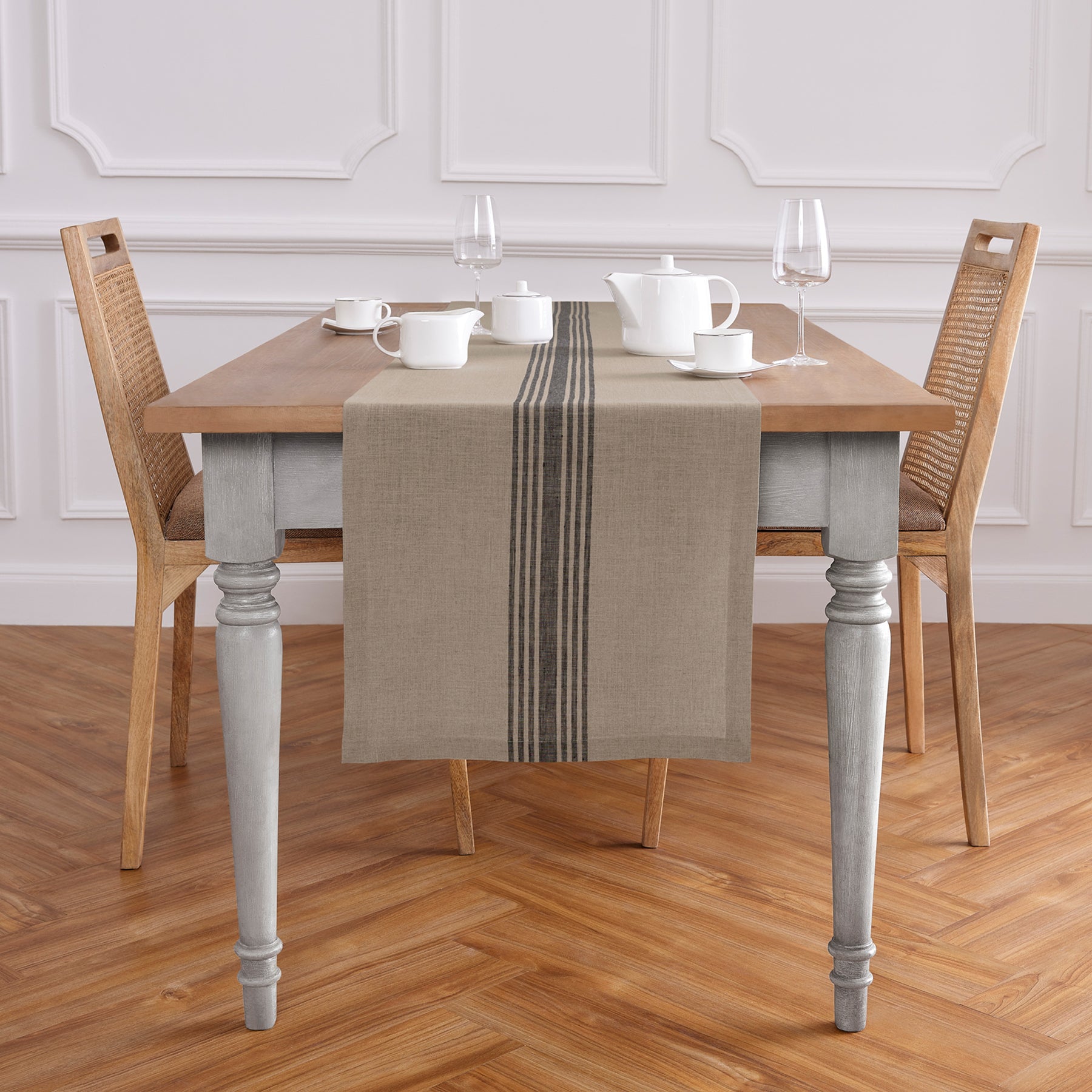 Farmhouse Table Runner - 16 Inch & 18 Inch Wide Cotton Linen Blend - Perfect for Dining Tables, Kitchen Decor & Rustic Weddings