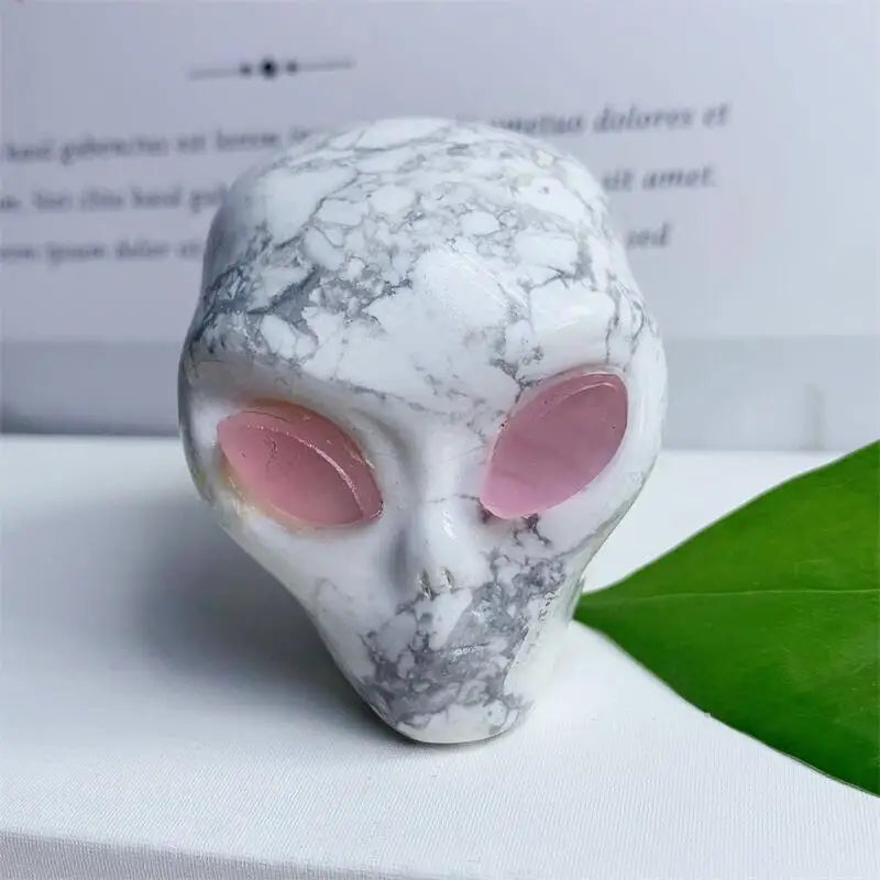 2 Inch Natural Howlite Alien Skull Crystal Carving - Healing Energy Stone for Home Decor, Meditation & Spiritual Gifts - Unique Handcrafted Collectible for Kids & Adults (1 Piece)