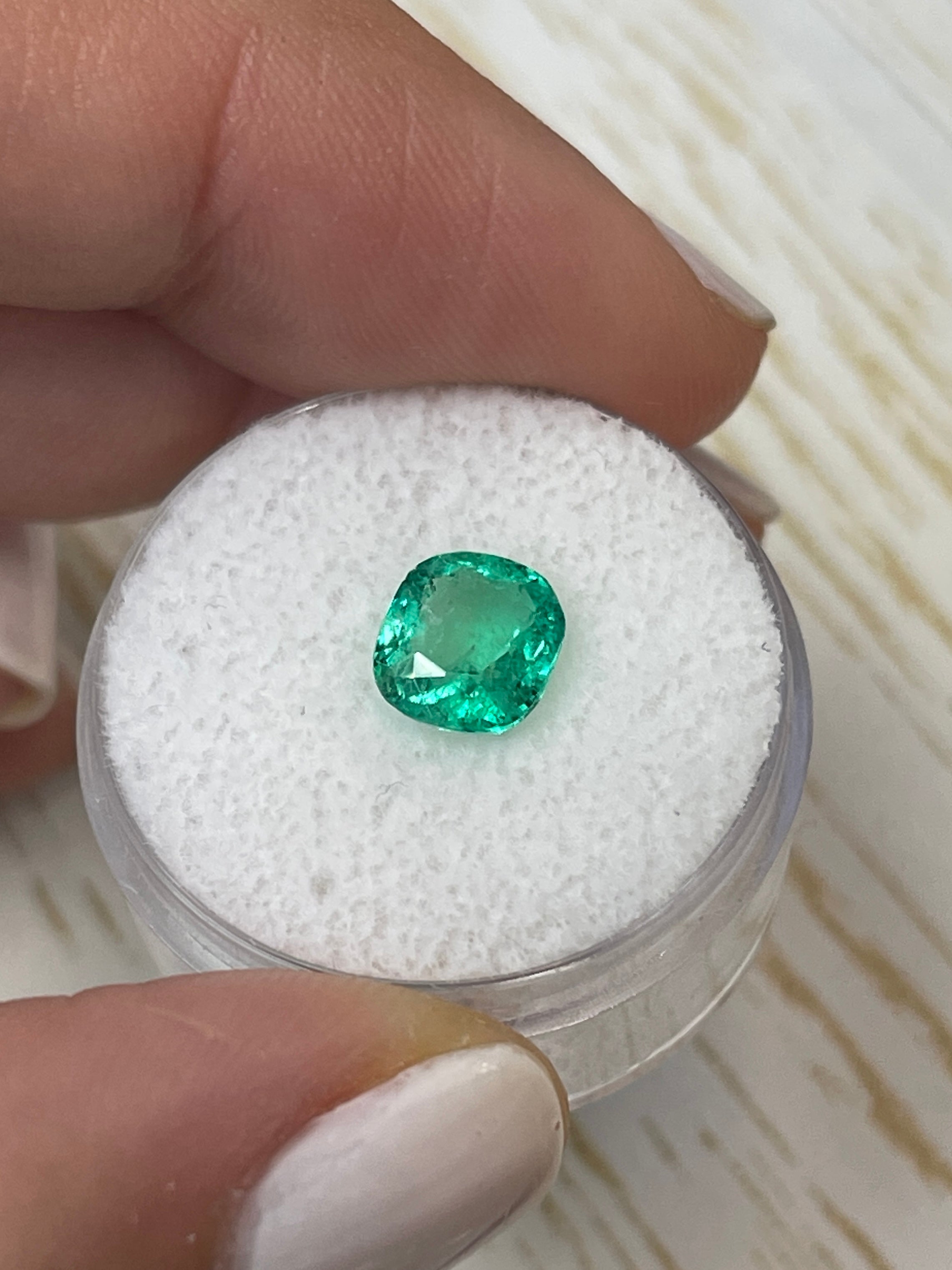 1.70 Carat 8x7mm Vivid Green Natural Loose Colombian Emerald Cushion Cut Gemstone for Jewelry Making & Engagement Rings