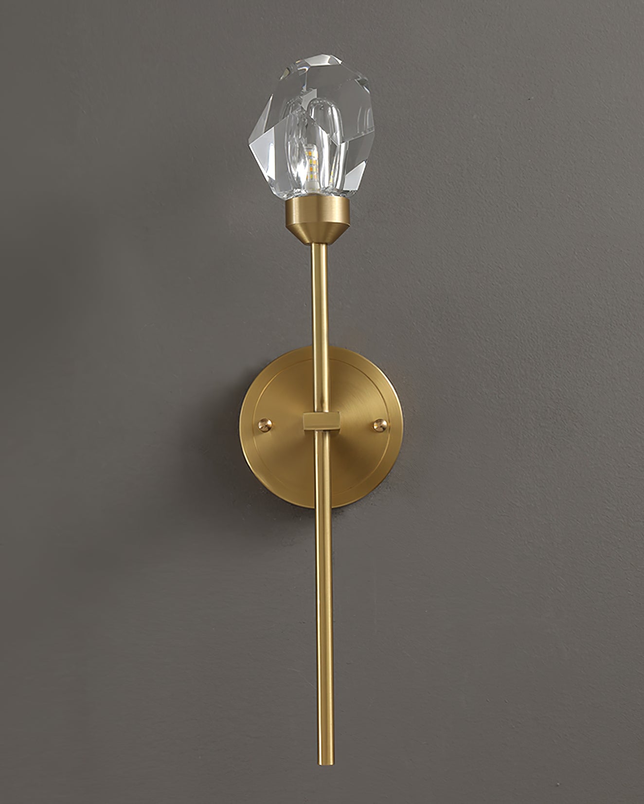 Stylish Donovan Wall Lamp - Modern LED Sconce Lighting for Bedroom, Living Room & Hallway - Energy Efficient Home Decor