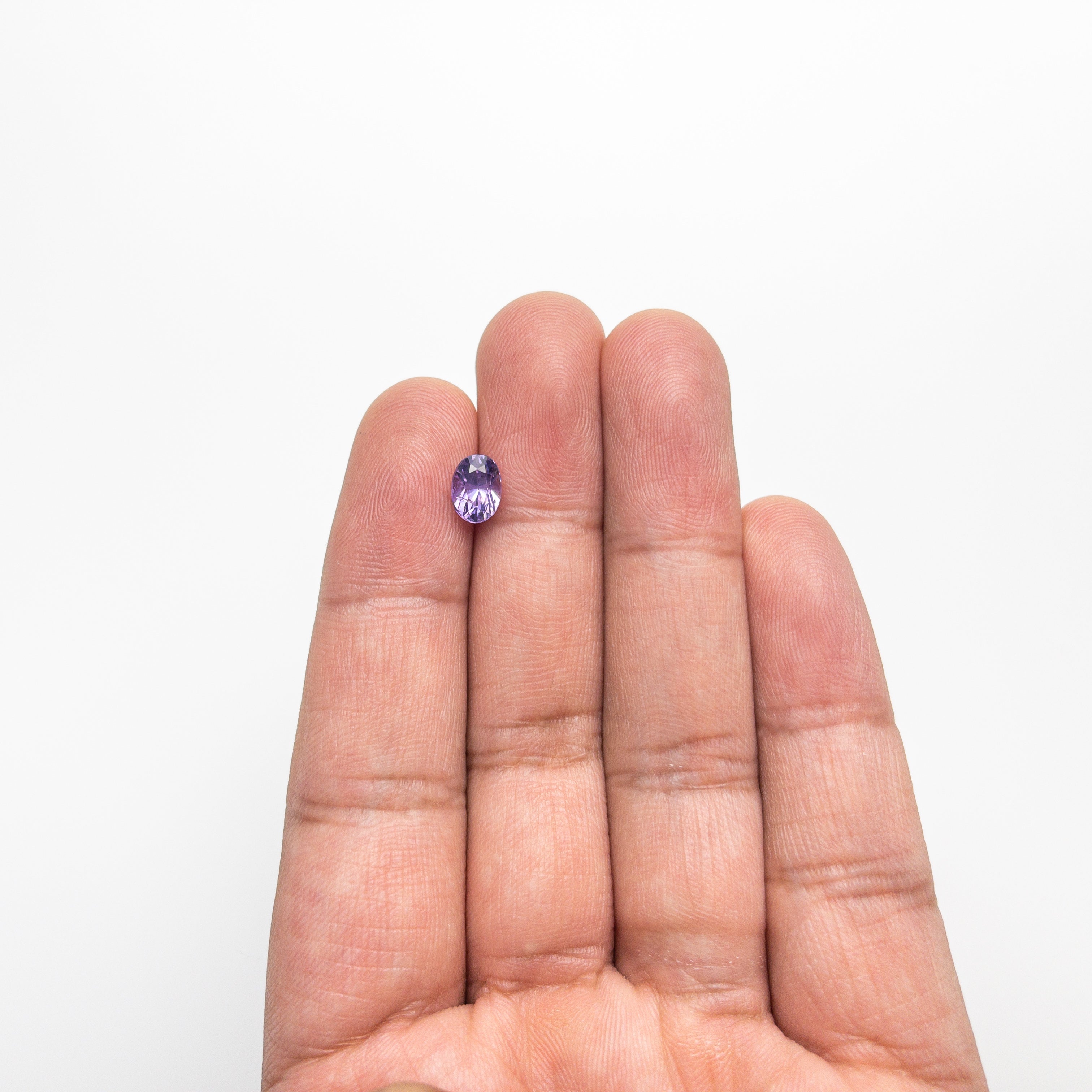 1.77ct Natural Oval Brilliant Blue Sapphire Gemstone (7.35x5.39x5.26mm) - Certified Loose Stone for Jewelry Making, Engagement Rings & Fine Collections
