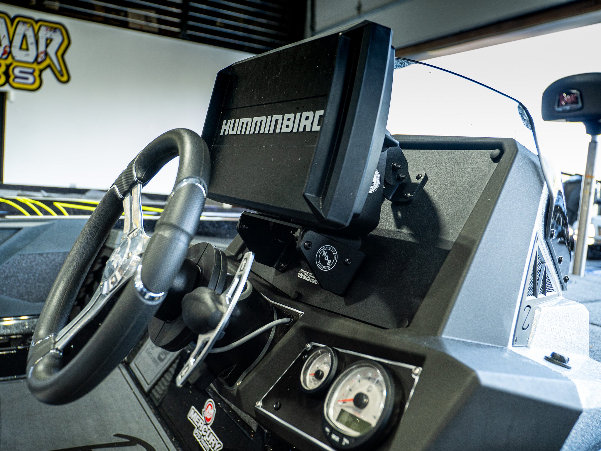 H.O.E. Single Console Mount System for Ranger L Z518 Z519 Z520 Z521 2018+ Models - Perfect for Off-Roading & Truck Accessories Installation
