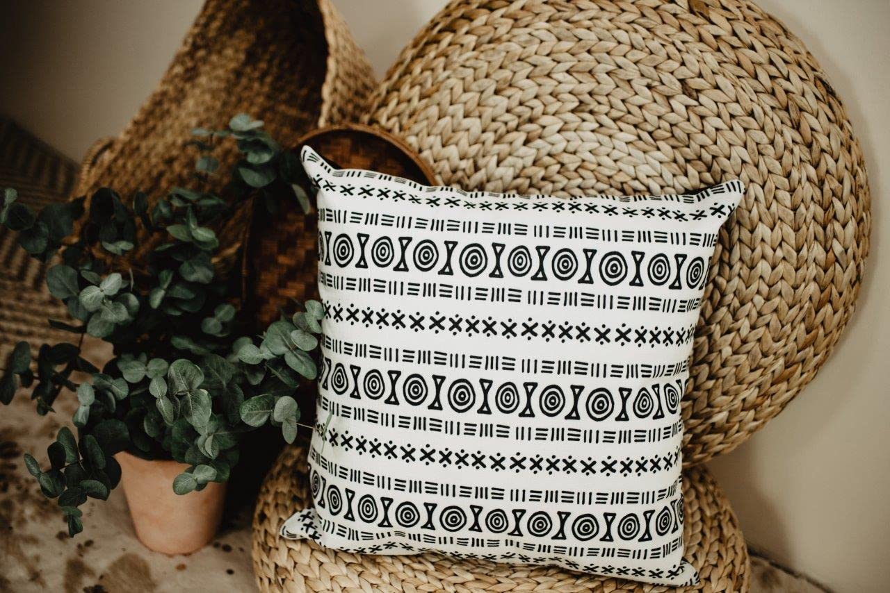 Premium Black and White Mud Cloth Pillow Covers - Handmade Luxury Throw Pillow Cases for Sofa, Bed & Couch - Modern Boho Home Decor Accent Pillows for Living Room & Bedroom