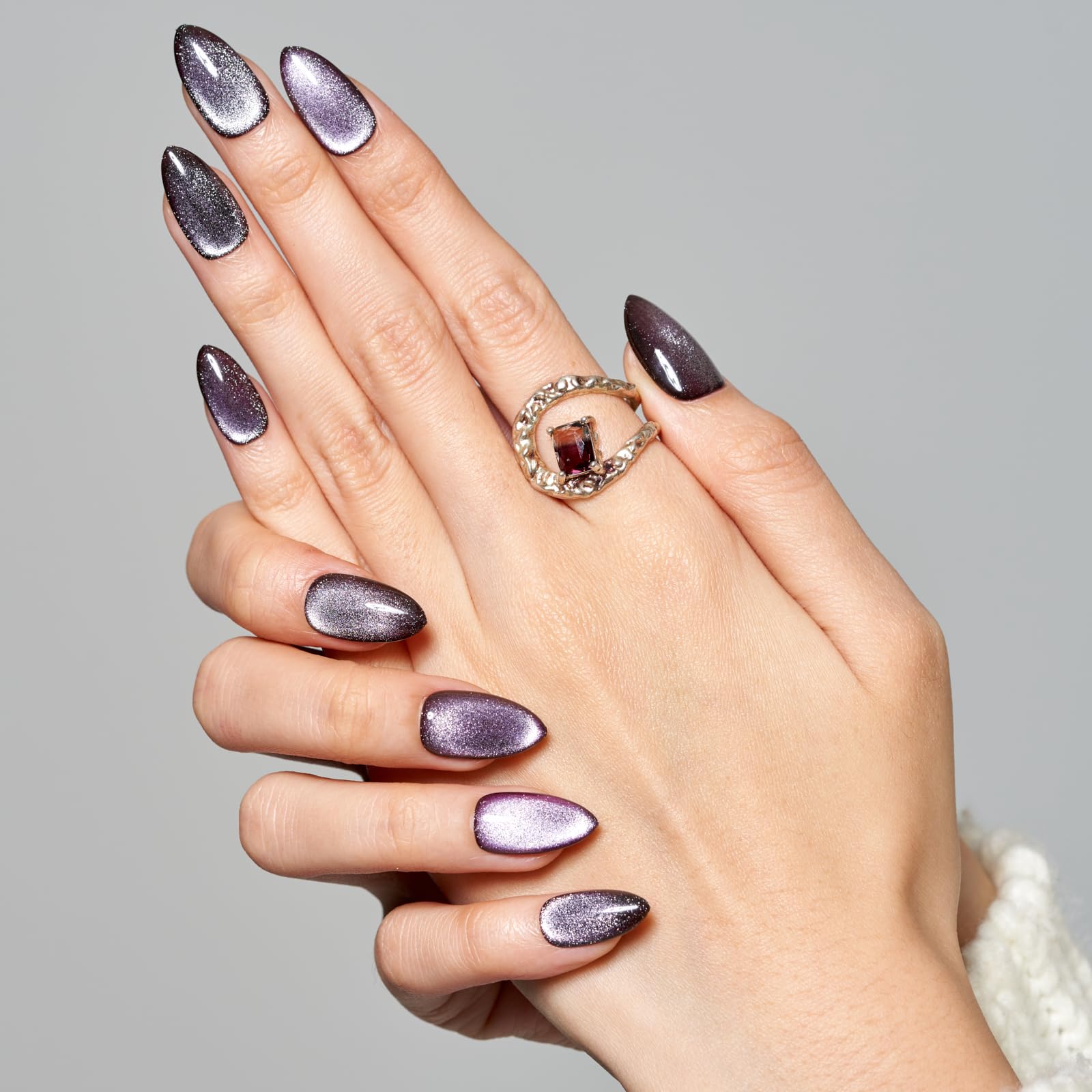 GLAMERMAID Black Aurora Magnetic Cat Eye Press-On Nails - Short Almond Shape Handmade Gel Fake Nails with Dark Ombre Crush Design, Glue-On Oval False Nails Set for Women | Glossy Glitter Stiletto Nails for Parties, Weddings & Special Occasions