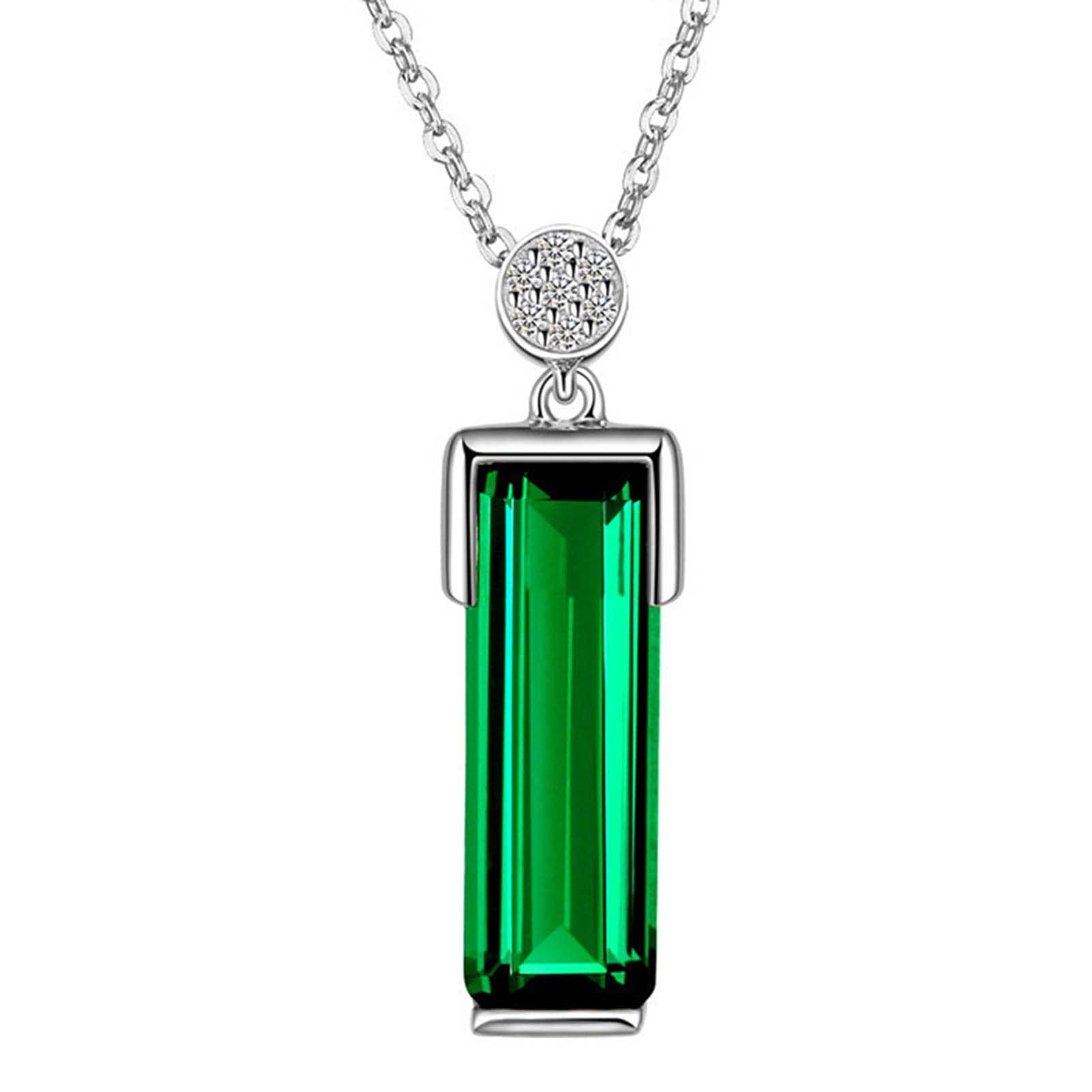 ErDouckan Green Pendant Necklace - Smooth, Sturdy & Lightweight Choker for Women | Valentine's Day Gift, Anniversary Present & Everyday Elegant Jewelry