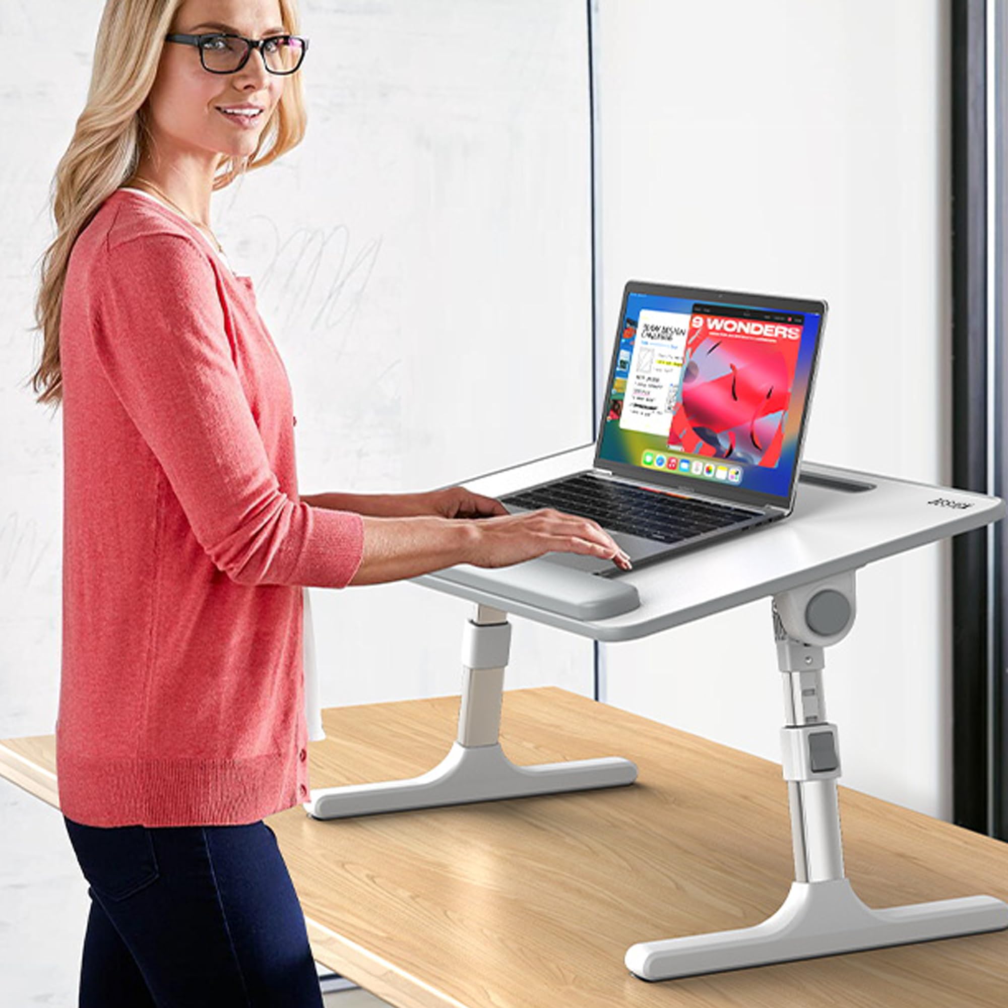 Besign LT07 Extra Large Adjustable Laptop Stand - Portable Foldable Bed Desk for Sofa, Reading & Writing - White | Perfect for Home Office, Dorm Room & Breakfast in Bed