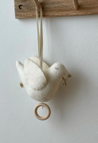 Dove Lullaby Filtkuglen - Organic Cotton Baby Mobile Toy for Nursery Decor, Perfect for Newborn Gifts & Soothing Bedtime Routine