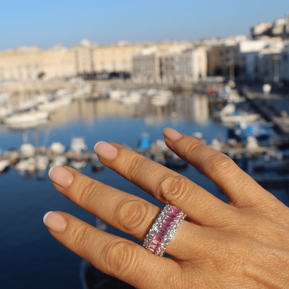 15.4 CT Lab-Created Baguette Gemstone Eternity Band for Women - Sparkling Wedding Ring, Anniversary Gift & Special Occasion Jewelry