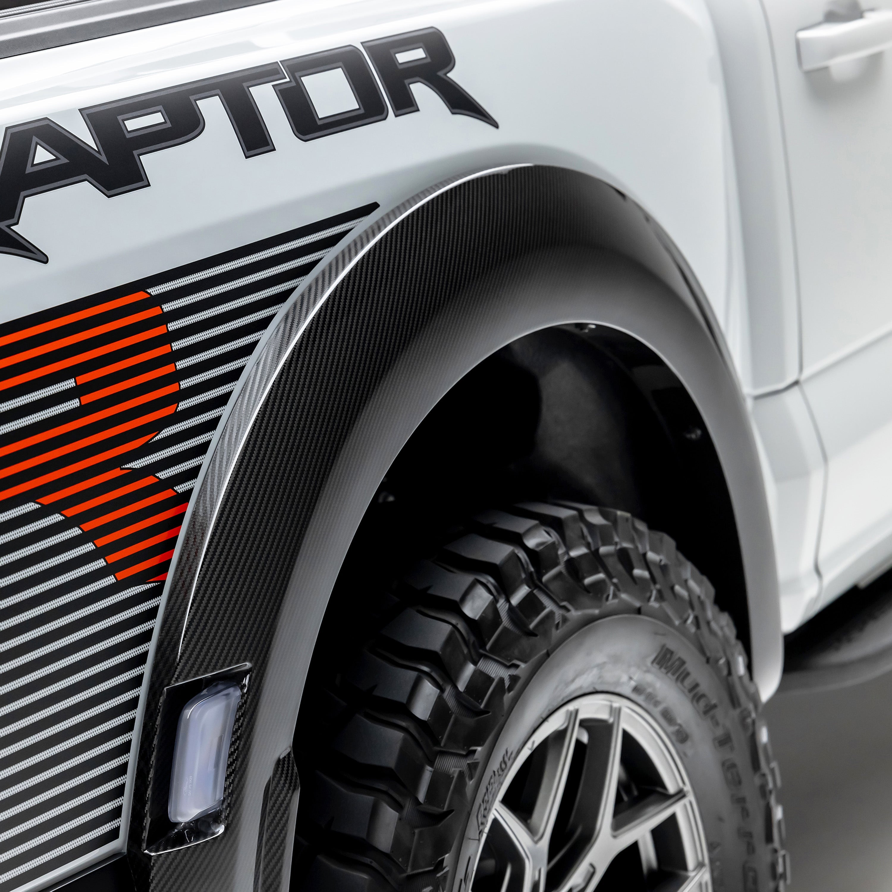 Ford F-150 Raptor R Carbon Fiber Fender Flares | 2x2 Twill PP Material | Off-Road Protection & Style Upgrade for Trucks