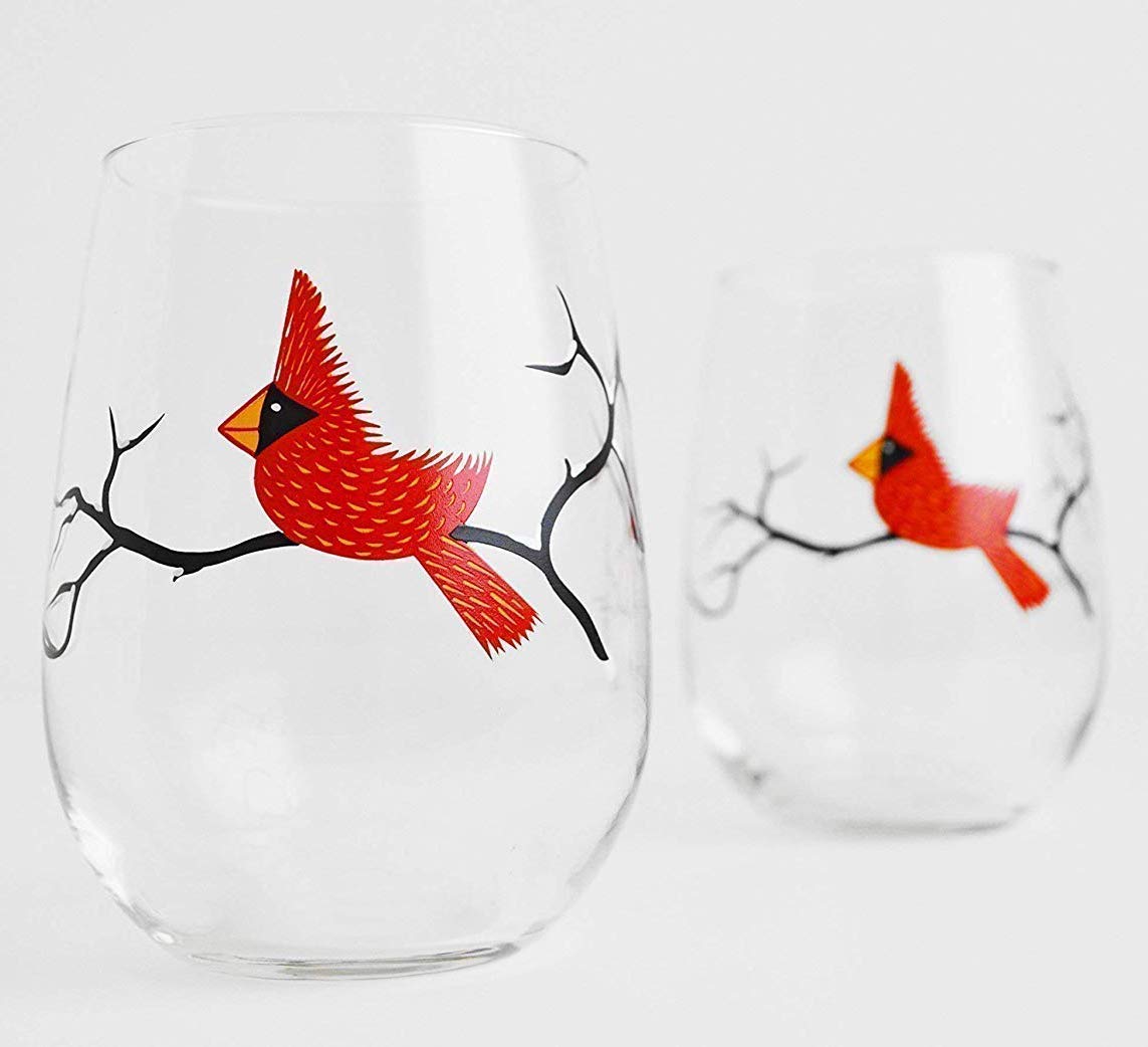 Cardinal Stemless Wine Glasses Set of 4 - Christmas Holiday Red Bird Glassware for Gifts, Party Hosting & Home Decor | Perfect for Festive Gatherings, Dinner Parties & Seasonal Celebrations