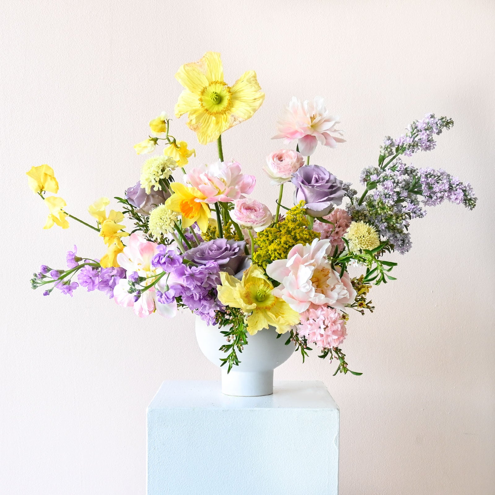 Designer's Choice Premium Floral Vase Arrangement - Elegant Home Decor & Perfect Gift for Weddings, Anniversaries, and Housewarming Parties