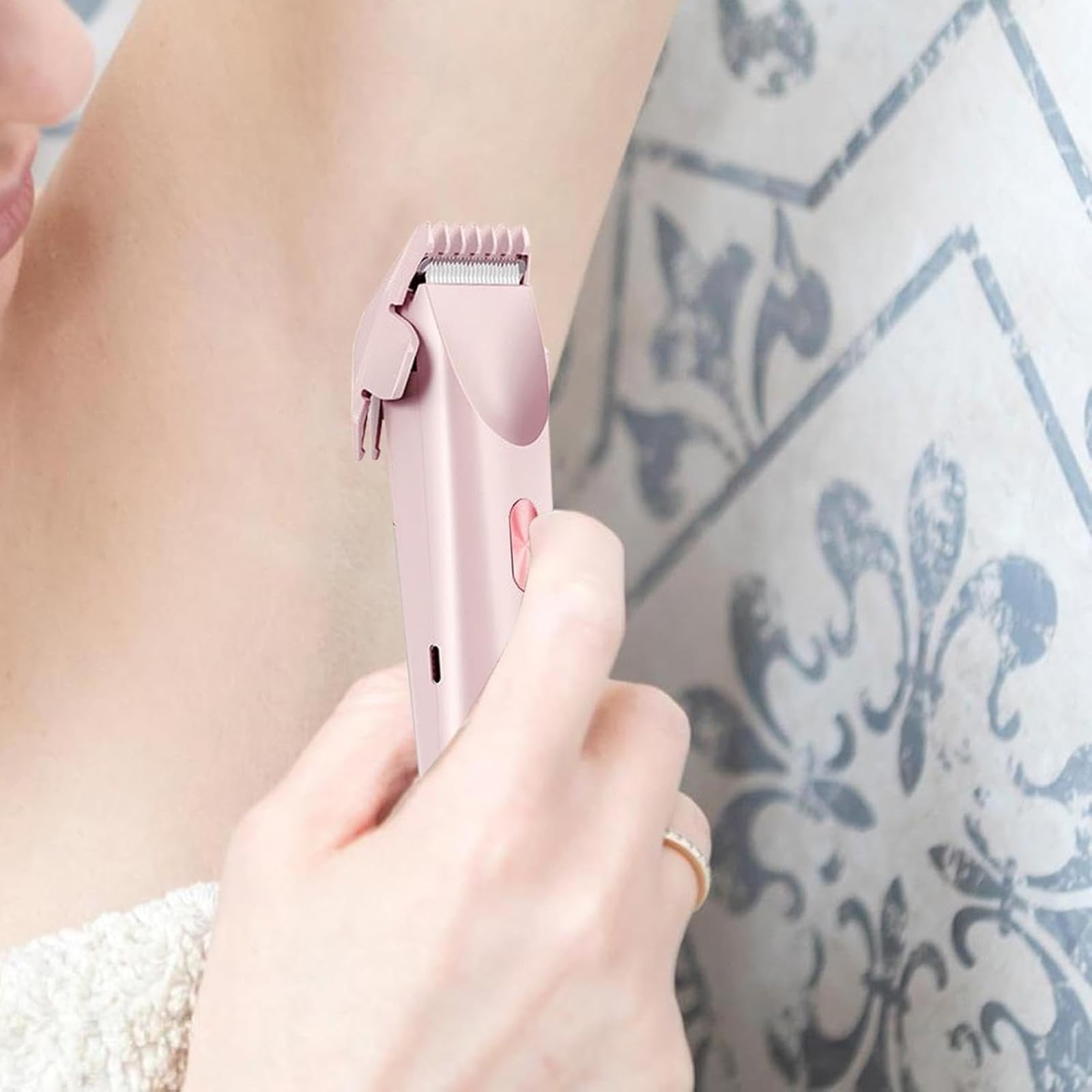 Glow Aura Dual Head Electric Shaver for Women - 2-in-1 Bikini Trimmer & Body Hair Remover | Portable Waterproof Women's Razor for Sensitive Skin, Travel & At-Home Grooming