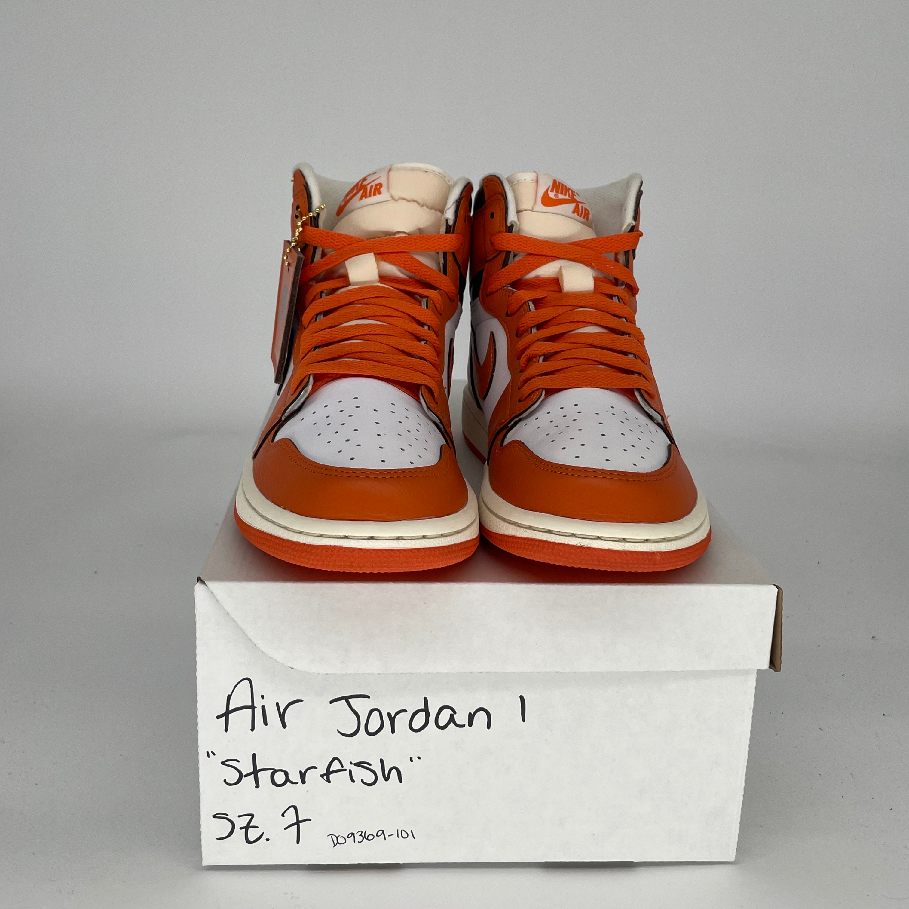 AIR JORDAN 1 Retro High OG 