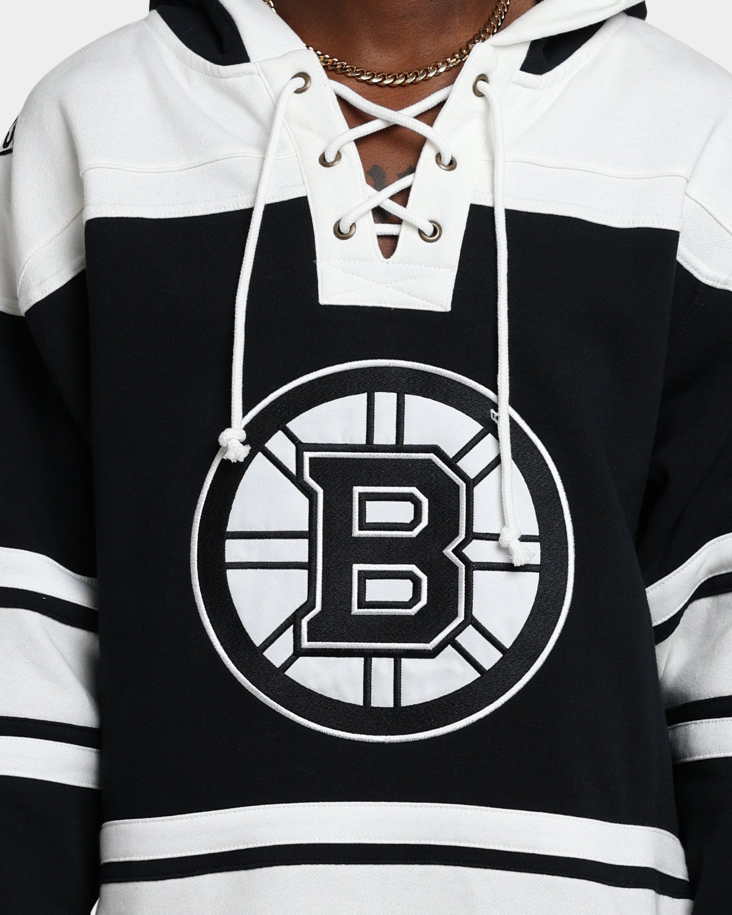 47 Brand Boston Bruins Superior Lacer Hoodie - Jet Black NHL Fan Apparel for Men & Women - Perfect for Game Day, Tailgating, and Casual Wear