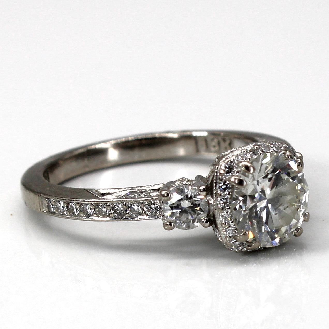 1.40ctw Halo Diamond Engagement Ring - SI1/SI2 Clarity, H/I Color, Size 5.5 - Perfect for Wedding Proposals & Anniversary Gifts