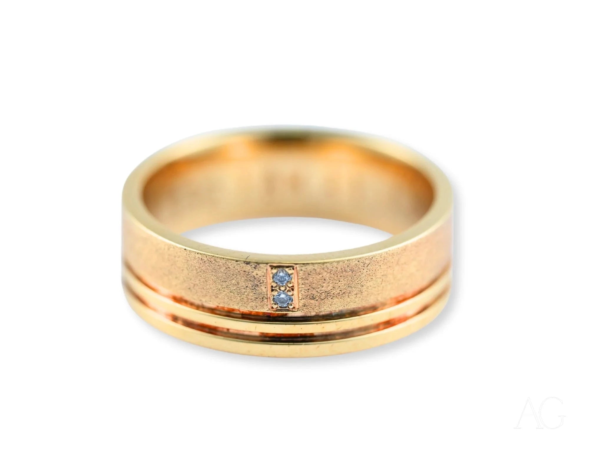 Golden Meridian Wedding Band with Diamond Accent - Elegant 14K Gold Ring for Women & Men - Perfect for Engagement, Anniversary & Special Occasions