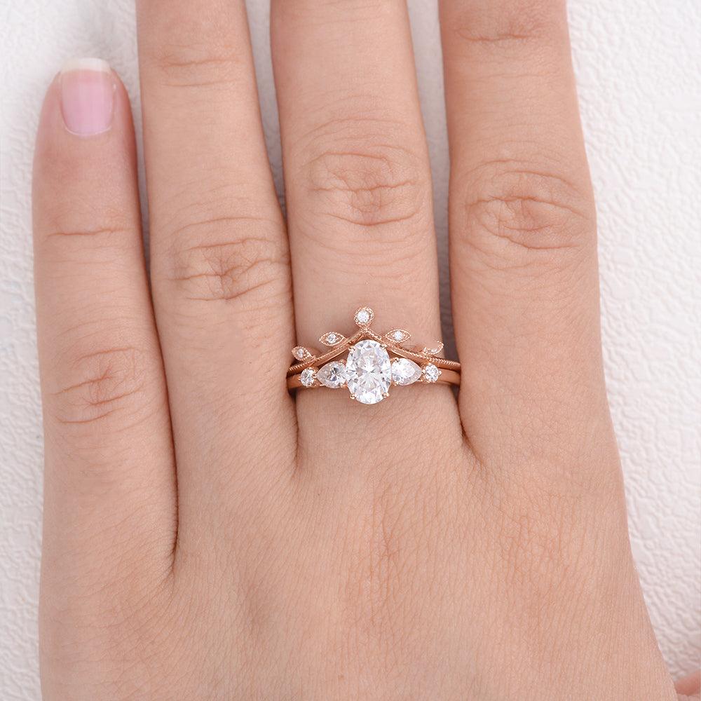 Oval & V-Shaped Moissanite Rose Gold Bridal Ring Set - 2 Piece Wedding Band for Engagement, Proposal & Anniversary Gifts