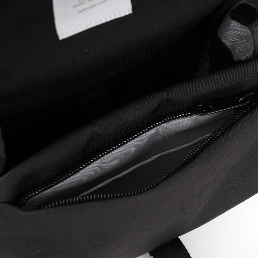 HELLOLULU Venus Compact Camera Bag Black - Stylish & Durable DSLR/SLR Camera Case for Travel, Hiking & Everyday Use