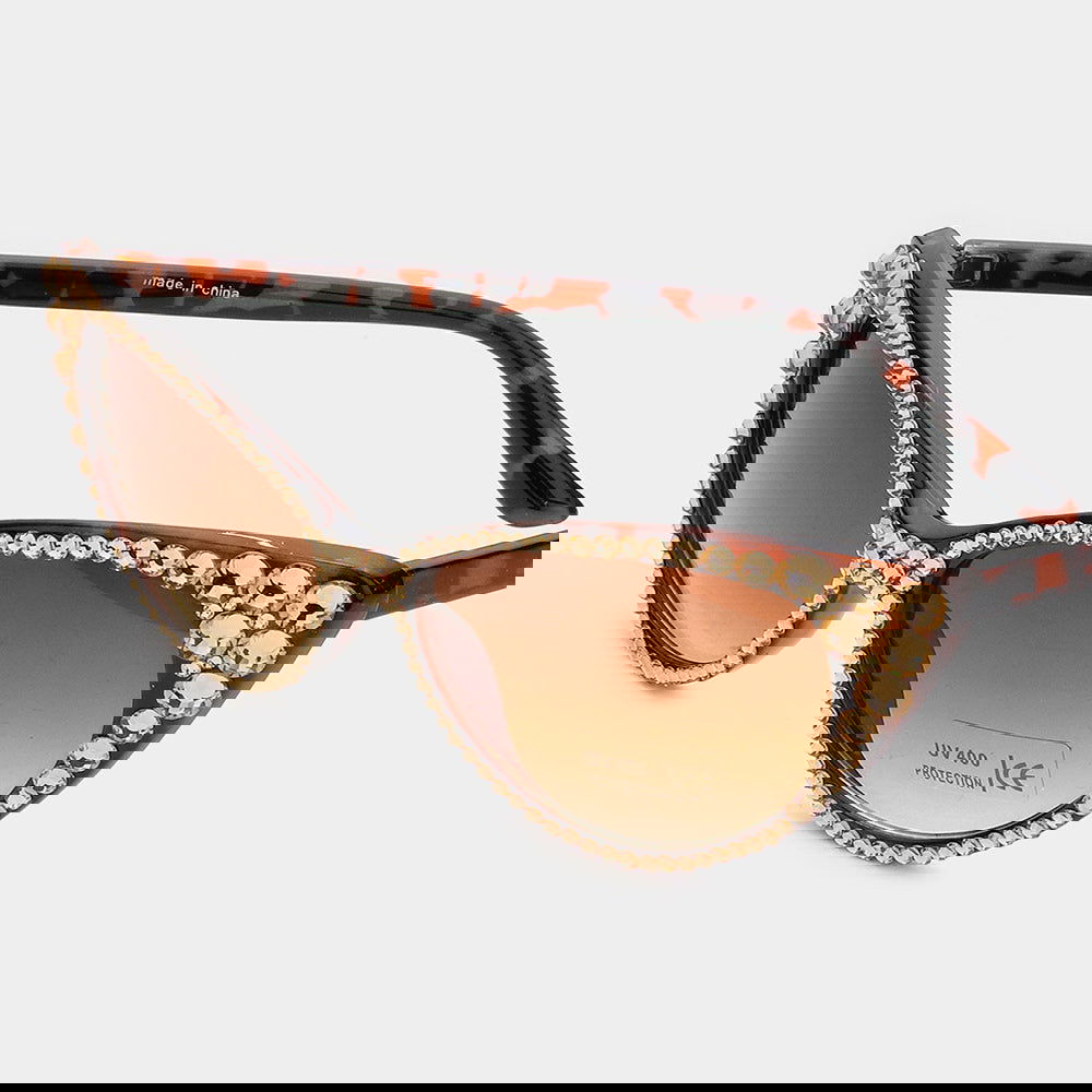 Topaz Crystal Cat Eye Sunglasses for Women - UV Protection Fashion Sunglasses - Retro Vintage Style - Perfect for Beach, Driving & Outdoor Activities
