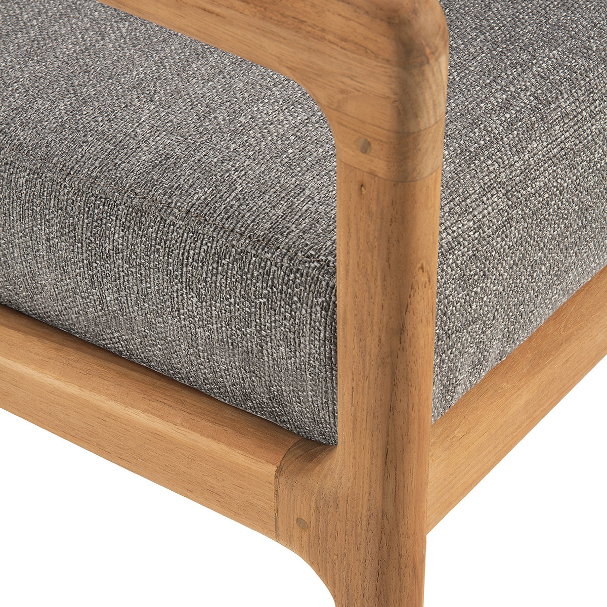 Premium Teak & Mocha Outdoor Fabric Lounge Chair - Water-Resistant, Durable Patio Furniture for Poolside, Garden, Deck & Backyard Relaxation